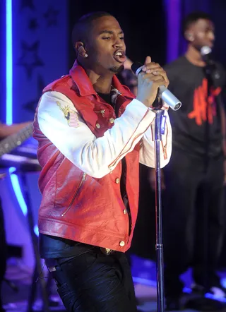 Trey Sings - Trey Songz performs at 106 &amp; Park, August 21, 2012. (Photo: John Ricard / BET)
