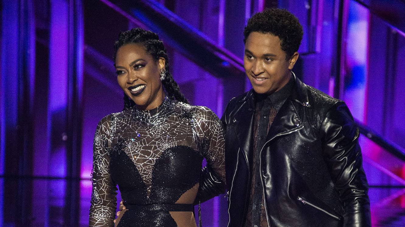 ‘DWTS’ Kenya Moore Eliminated From Season 30’s On Horror Night News