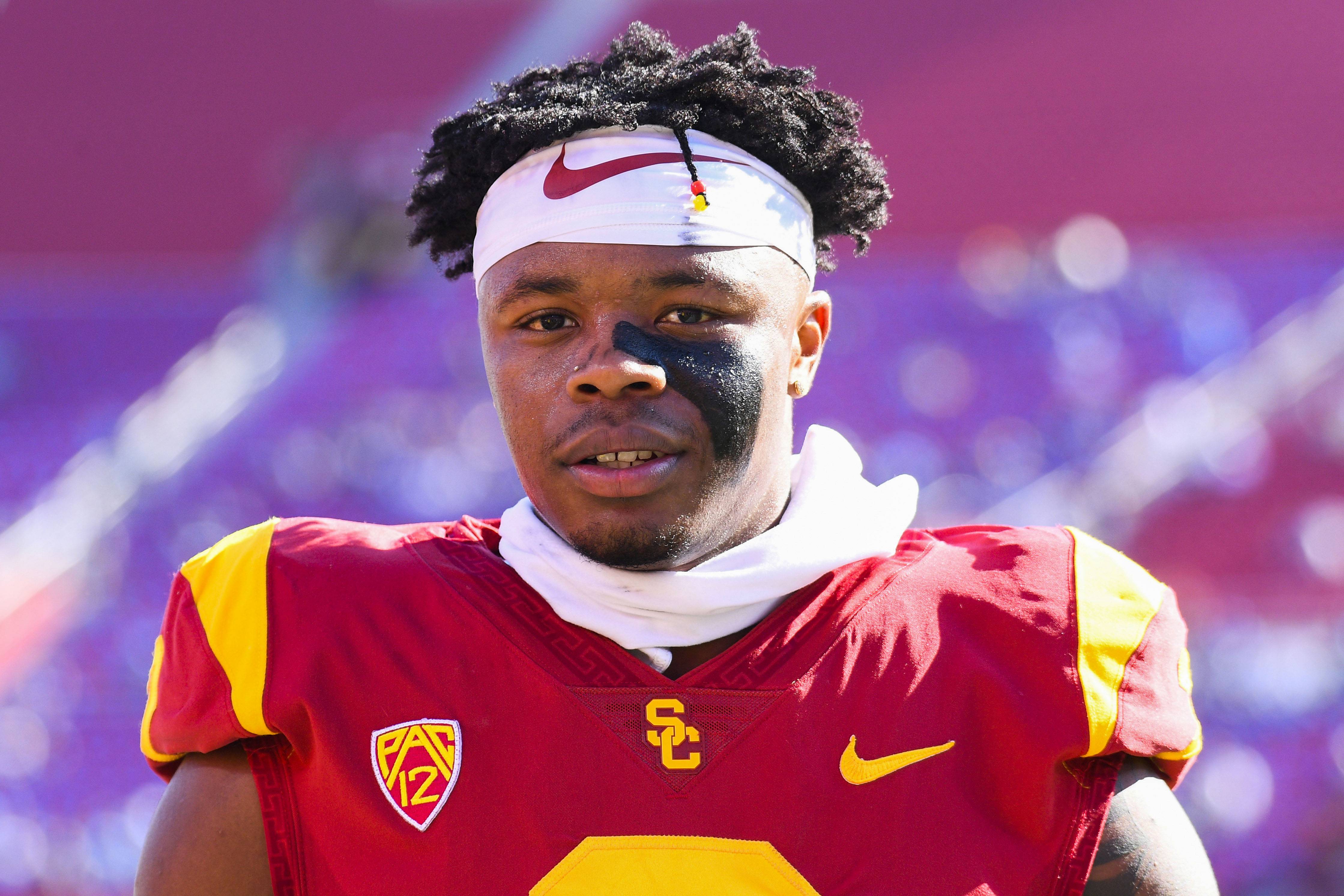 LOS ANGELES, CA - NOVEMBER 23: USC Trojans defensive back Olaijah Griffin (2) looks on before a college football game between the UCLA Bruins and the USC Trojans on November 23, 2019, at Los Angeles Memorial Coliseum in Los Angeles, CA. (Photo by Brian Rothmuller/Icon Sportswire via Getty Images)