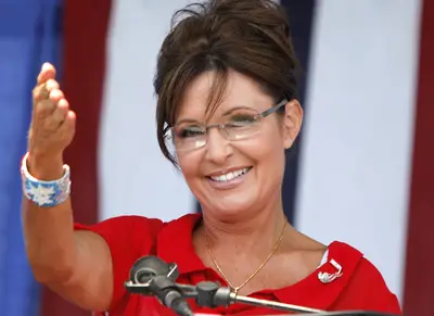 Sarah Palin on Mitt Romney - &quot;We must now look to this new team, the Romney/Ryan ticket, to provide an alternate vision of an America that is fiscally responsible, strong, and prosperous.&quot;&nbsp;(Photo: Bill Pugliano/Getty Images)