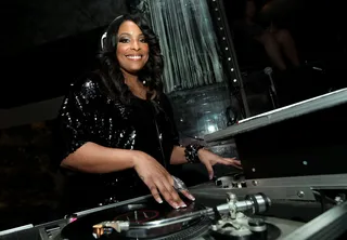 DJ Spinderella - Every great hip hop duo has an iconic DJ. Run DMC had Jam Master Jay, EPMD had DJ Scratch, and Salt-N-Pepa had DJ Spinderella. The Brooklyn native helped solidify the femcee's place in the history books as one of the first pioneering girl groups in rap.&nbsp;(Photo: Jesse Grant/WireImage)