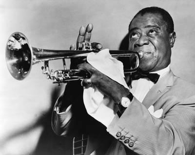 101712-music-best-super-bowl-halftime-shows-louis-armstrong.jpg