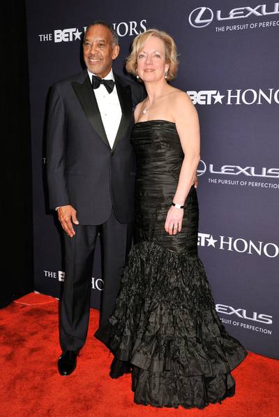 Tech-nically Killin' the Carpet  - The BET Honors Technology and Business Honoree&nbsp;John W. Thompson and gorgeous wife, Sandi Thompson, make a striking appearance on the red carpet. (Photo: Kris Connor/BET/Getty Images for BET)