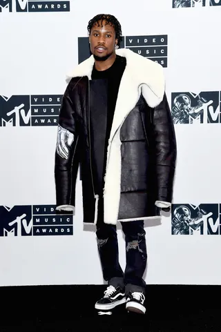 659513195MF00001_2016_MTV_V