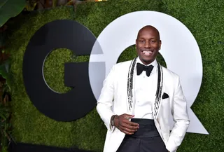 Perfect Gentleman - Tyrese Gibson looks amazingly handsome in this suit at the GQ 20th Anniversary Men Of The Year party at Chateau Marmont in Hollywood.(Photo: Mike Windle/Getty Images for GQ Magazine)