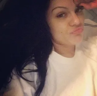 Jessie J @isthatjessiej - The “Bang Bang” singer shows us what a true "I woke up like this” moment looks like while on tour. We're impressed!(Photo: Jessie J via Instagram)