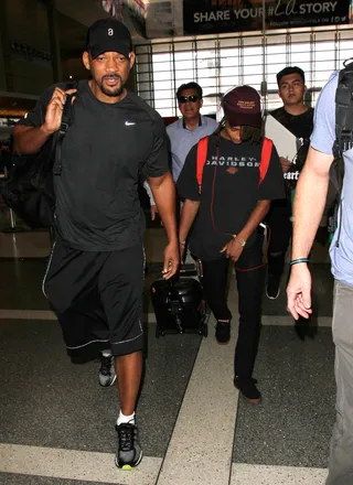 Like Father, Like Son - Will and Jaden Smith were spotted catching their departing flight out of LAX.(Photo: PacificCoastNews)