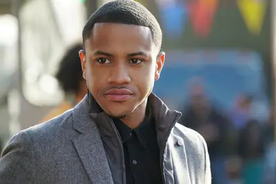 Meet the Cast of Boomerang - Tequan Richmond stars as charming Bryson Broyer.