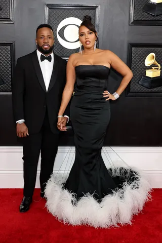 020423-style-grammy-couples-11.jpg