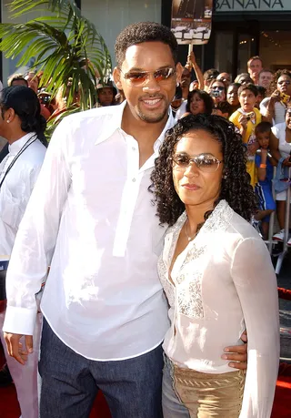 Will Smith and Jada Pinkett-Smith - The hot Hollywood couple, who are wearing similar styles, arrive to the 2nd annual awards where wife Jada is nominated for a Best Actress trophy.&nbsp;(Photo: Gregg DeGuire/WireImage)