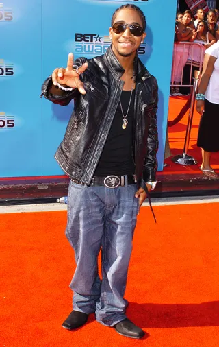Omarion - The former B2K frontman doesn't try too hard and the easy motorcycle look works.(Photo: SGranitz/WireImage.com/Getty Images)