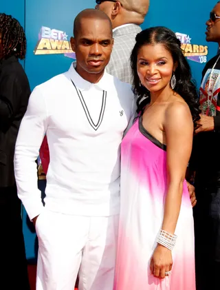 Kirk Franklin and Tammy Collins - The always stylish gospel producer and singer doesn't miss a beat alongside his wife,d who looks as chic as he does. (Photo: Frazer Harrison/Getty Images)