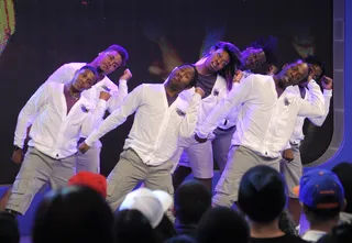 Shake It - W.O.W dance group, iiFAMOUS at 106 &amp; Park, April 11, 2012. (Photo: John Ricard / BET)