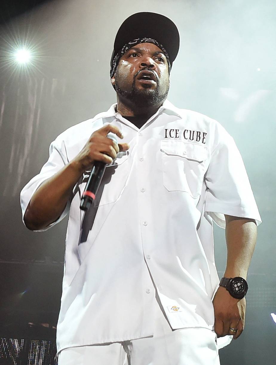 Ice Cube - For his Coachella set Snoop Dogg and Common joined the rapper on stage. It’s been a crazy-good month for the rapper —&nbsp;just a few weeks ago N.W.A was inducted into the Rock and Roll Hall of Fame.&nbsp;&nbsp;(Photo: Kevin Winter/Getty Images for Coachella)