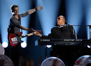 Country Soul, April 2013 - Stevie made sure to shake things when he was invited to the Academy of Country Music Awards back in April. Genre mash ups always have amazing results!(Photo: Ethan Miller/Getty Images)