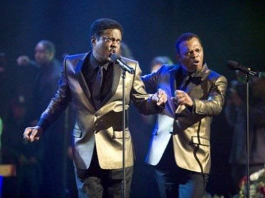 &quot;Soul Men&quot; Drama - Original Soul Man, Sam Moore, hasn't seen the movie &quot;Soul Men,&quot; but he's already threatening a lawsuit.  Moore says he was informed that producers used his music and rips a chapter from his and Dave Prater's career.  Moore claims the bosses at Dimension Films also &quot;tried to buy me out&quot; with a $1,000 offer for a walk-on role.