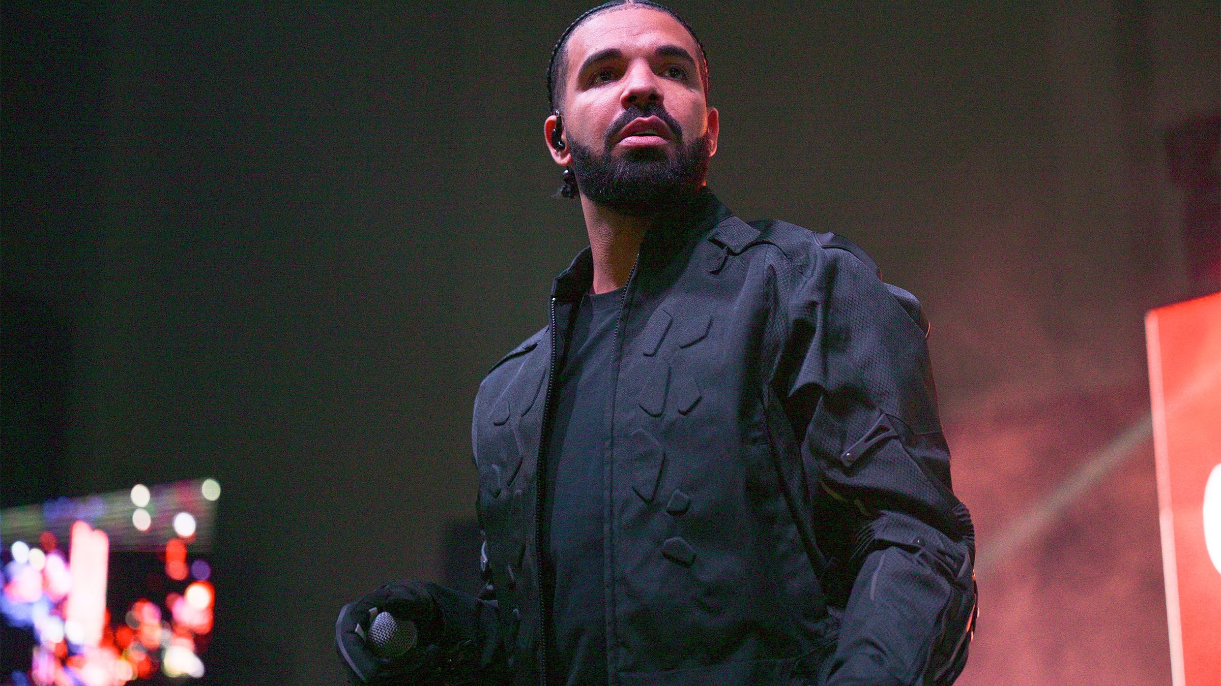 Drake Makes Rap History Earning Over $5M from Recent D.C. Show - Vimarsana News