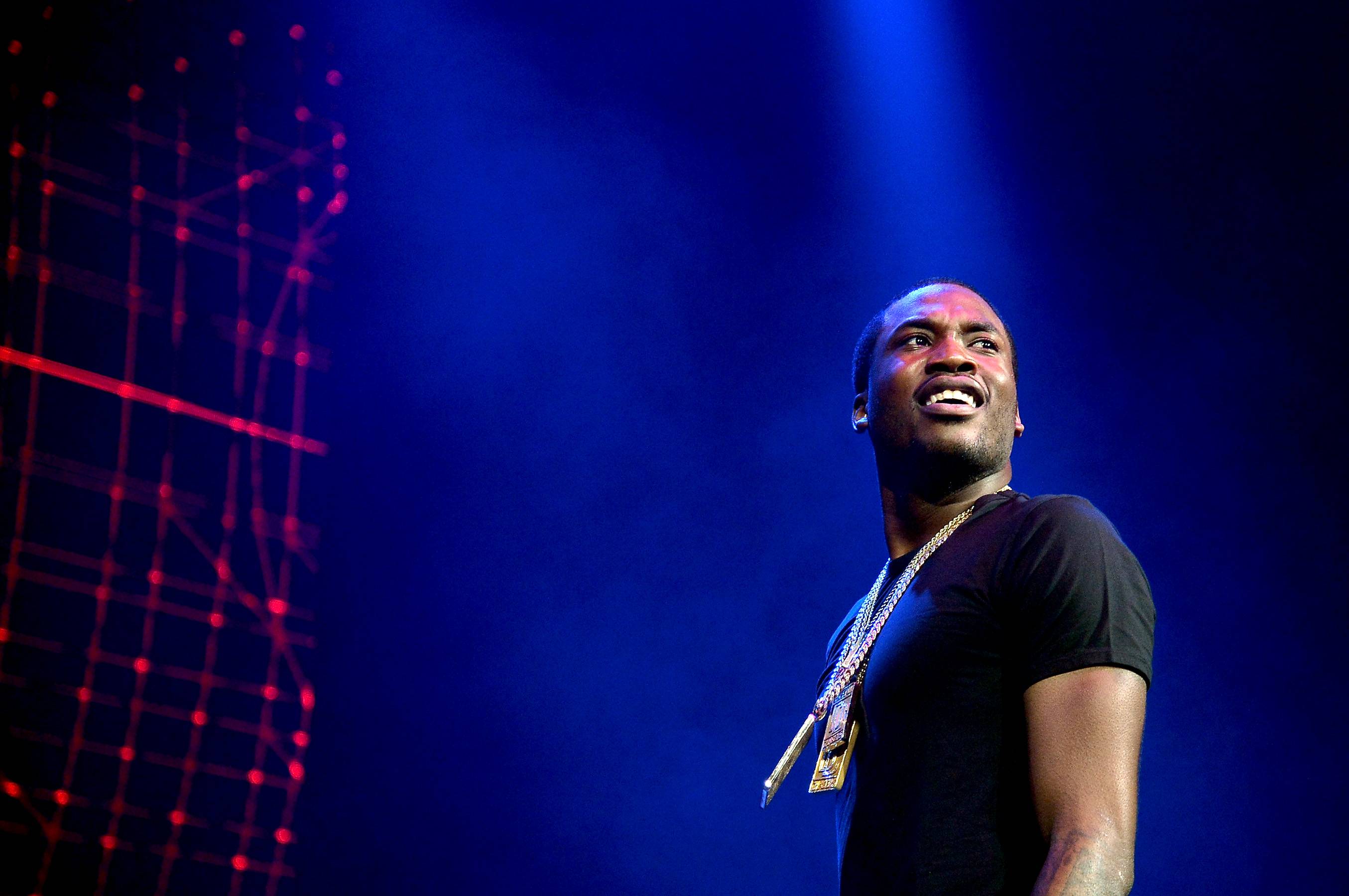 Meek Mill Brings Son On Stage to Freestyle