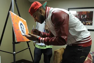 Lets See Here - Swizz Beatz adds his touch to a painting started by John Reed of BET.com in the green room at 106 &amp; Park, May 8, 2012. (Photo: John Ricard / BET)