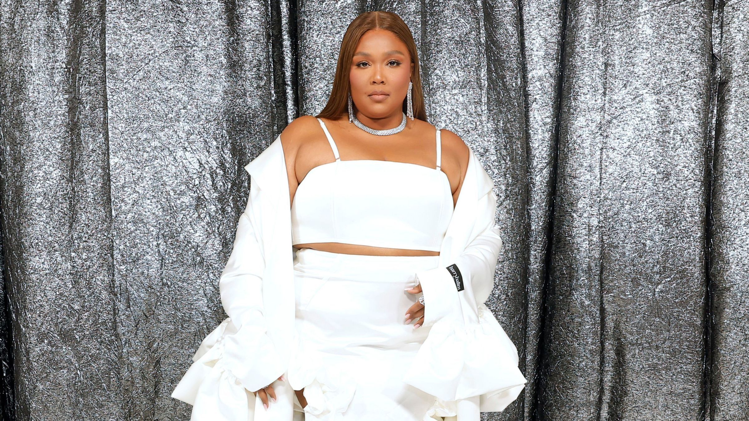 Sound The Alarm! Lizzo Shows Off Her Curves In New Yitty Merch | News | BET