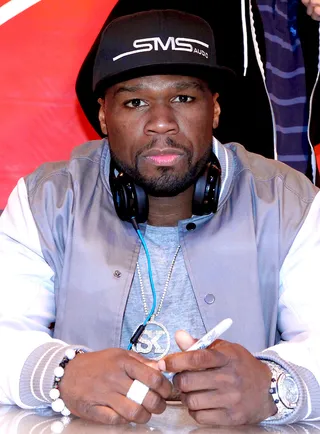 50 Cent @50cent - Tweet: &quot;I'm sick of all this nonsense Floyd asked me to act like were [sic] fighting cause no one was paying any attention after his 60 days.&quot;50 Cent admits that his beef with Floyd Mayweather was fake.&nbsp;(Photo: DLM Press, PacificCoastNews.com)