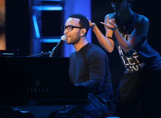 Pure Brilliance - John Legend wraps up his STA rehearsals with brilliant rendition of his song &quot;Tonight.&quot;(Photo: Isaac Brekken/Getty Images for Centric)