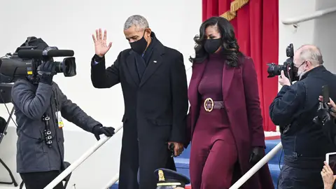 WASHINGTON, DC - JANUARY 20: Barack and Michelle Obama arrive before Joe Biden is sworn in as 46th President of the United States on January 20, 2021 in Washington, DC. (Photo by Jonathan Newton/The Washington Post via Getty Images)