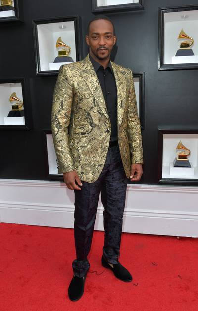 040322-style-grammys-2022-all-the-trendy-looks-on-the-red-carpet-7.jpg