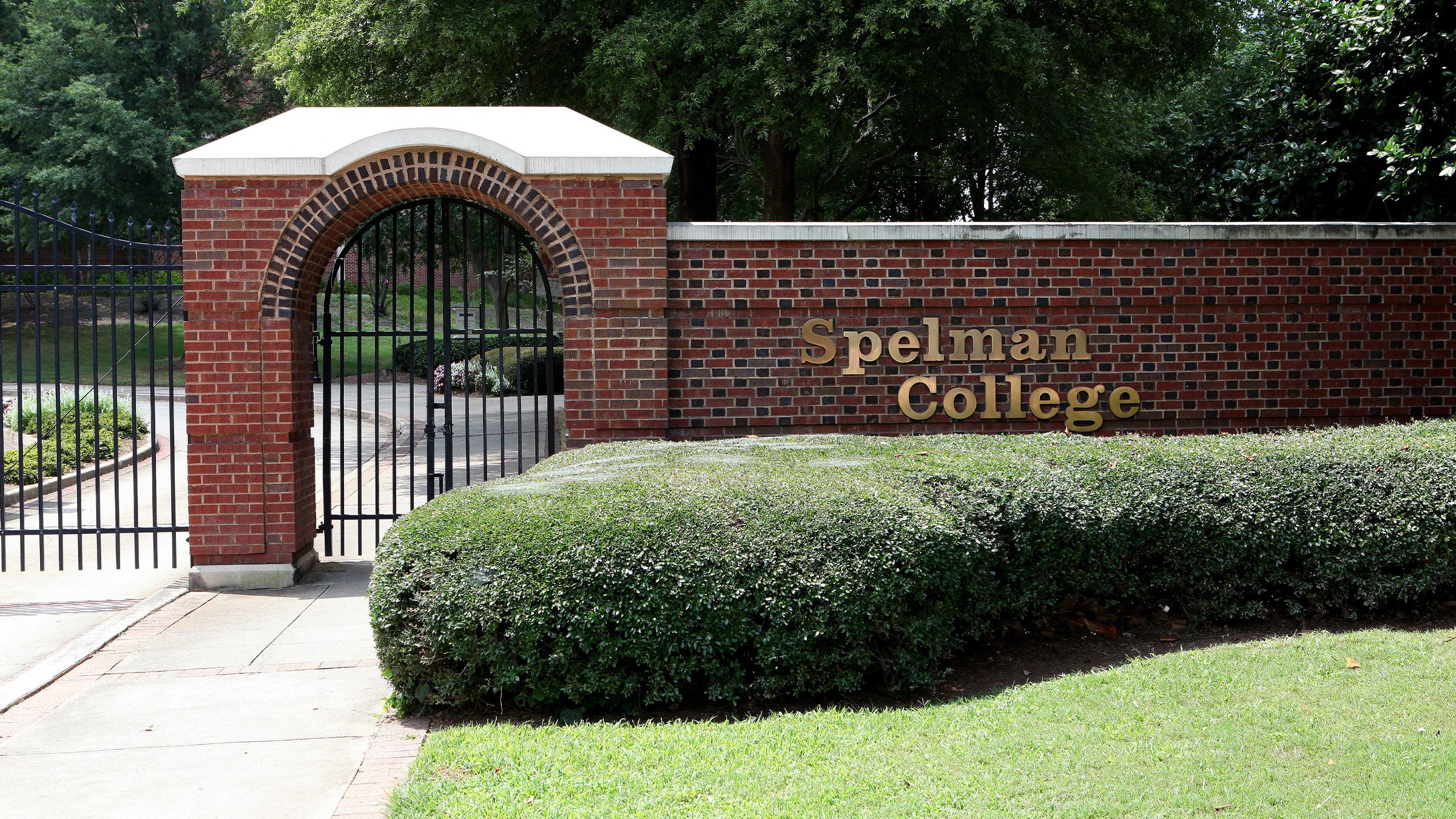 Spelman Professor Says School Inflated Students' Grades, Fired Him When He Complained - Vimarsana News