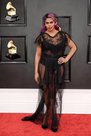 040322-style-grammys-2022-all-the-trendy-looks-on-the-red-carpet-1.jpg