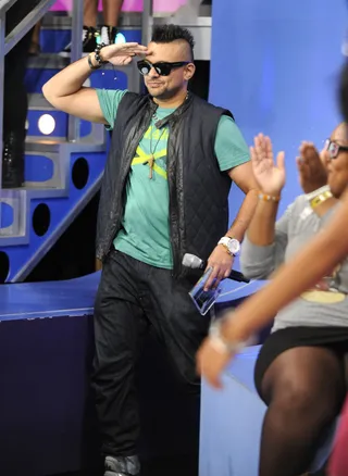 Sean Paul - Sean Paul takes the stage at 106 &amp; Park, September 14, 2012. (Photo: John Ricard / BET).