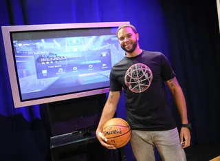 Posted Up - Deron Williams at 106 &amp; Park, September 10, 2012. (Photo: John Ricard / BET)