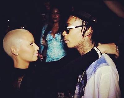 Amber Rose @muvarosebud - &quot;Love in the club&quot;Amber and Wiz only have eyes for each other.(Photo: Amber Rose via Instagram)
