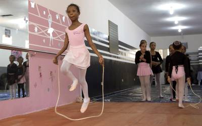 A Great Opportunity - The 150 underprivileged children selected for the workshop receive classes with foreign ballerinas and perform a showcase in October. Yokoi also has dance scouts from the Bolshoi school in Brazil attend the workshop, which takes place in Paulina, a city north of Sao Paulo.(Photo: AP Photo/Andre Penner)