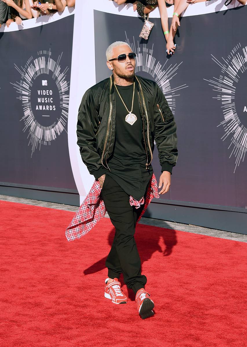 Chris Brown - After - Image 4 from Red Carpet Rundown: 2014 MTV Video ...