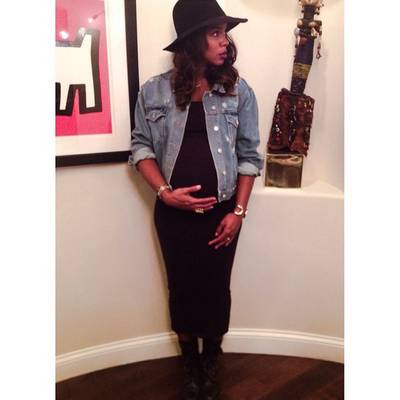 Kelly Rowland, @kellyrowland - This is a real baby bump watch as Kelly Rowland shows off her growing belly in this stunning photo.   (Photo: Kelly Rowland via Instagram)
