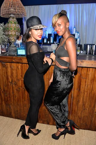Hot Girls - Angela Simmons and Tiffany Lighty attend the Bombay Sapphire artisan series finale dinner hosted by Russell Simmons and Tom Colicchio at Soho Beach House in Miami. (Photo: Frazer Harrison/Getty Images for Bombay Sapphire)