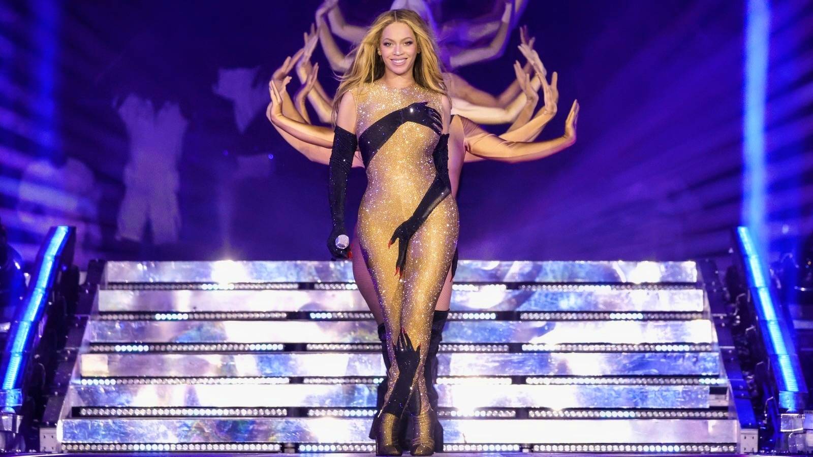 LONDON, ENGLAND - MAY 30: (EDITORIAL USE ONLY) (EXCLUSIVE COVERAGE) Beyoncé performs onstage during the “RENAISSANCE WORLD TOUR” at the Tottenham Hotspur Stadium on May 30, 2023 in London, England. 