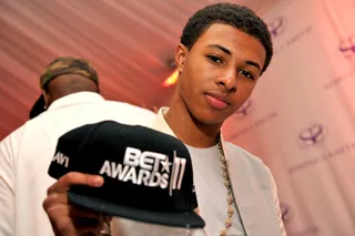 Reppin' for the 2011 BET Awards\r - Rapper Diggy Simmons proudly shows off his 2011 BET Awards hat at the Celebrity Gift Suite Saturday.\r&nbsp;\r(Photo by Valerie Goodloe/PictureGroup)