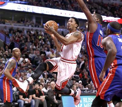 Derrick Rose Breaks Out With Big Game - Still hampered by sore ankles? It sure didn't seem like it Monday night. Inserted back into the starting lineup,&nbsp;Derrick Rose scored 24 points to lead the Chicago Bulls&nbsp;past the&nbsp;Detroit Pistons 102-91. The Bulls are now 6-2 this season.&nbsp;(Photo: AP Photo/Charles Rex Arbogast)