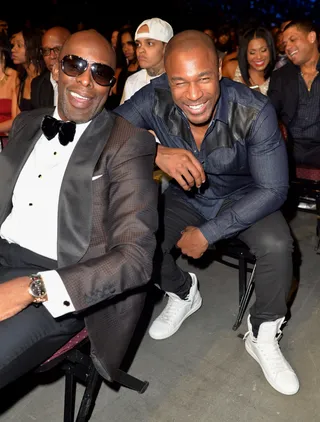 R&amp;B Dudes  - Singers Joe and Tank have a moment.(Photo:Earl Gibson/BET/Getty Images for BET)