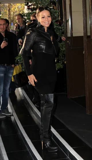 Sexy Mama - Mariah Carey shows off her svelte new body as she arrives at her hotel in London. The megastar recently signed on as the new face of Jenny Craig after losing 40 pounds of post-pregnancy weight using the diet system. (Photo: WENN.com)