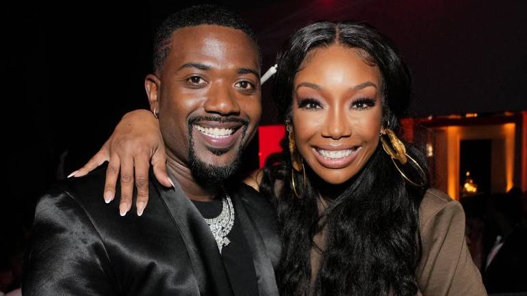 Ray J Hits Back At Critics Of Brandy Leg Tattoo - Vimarsana News