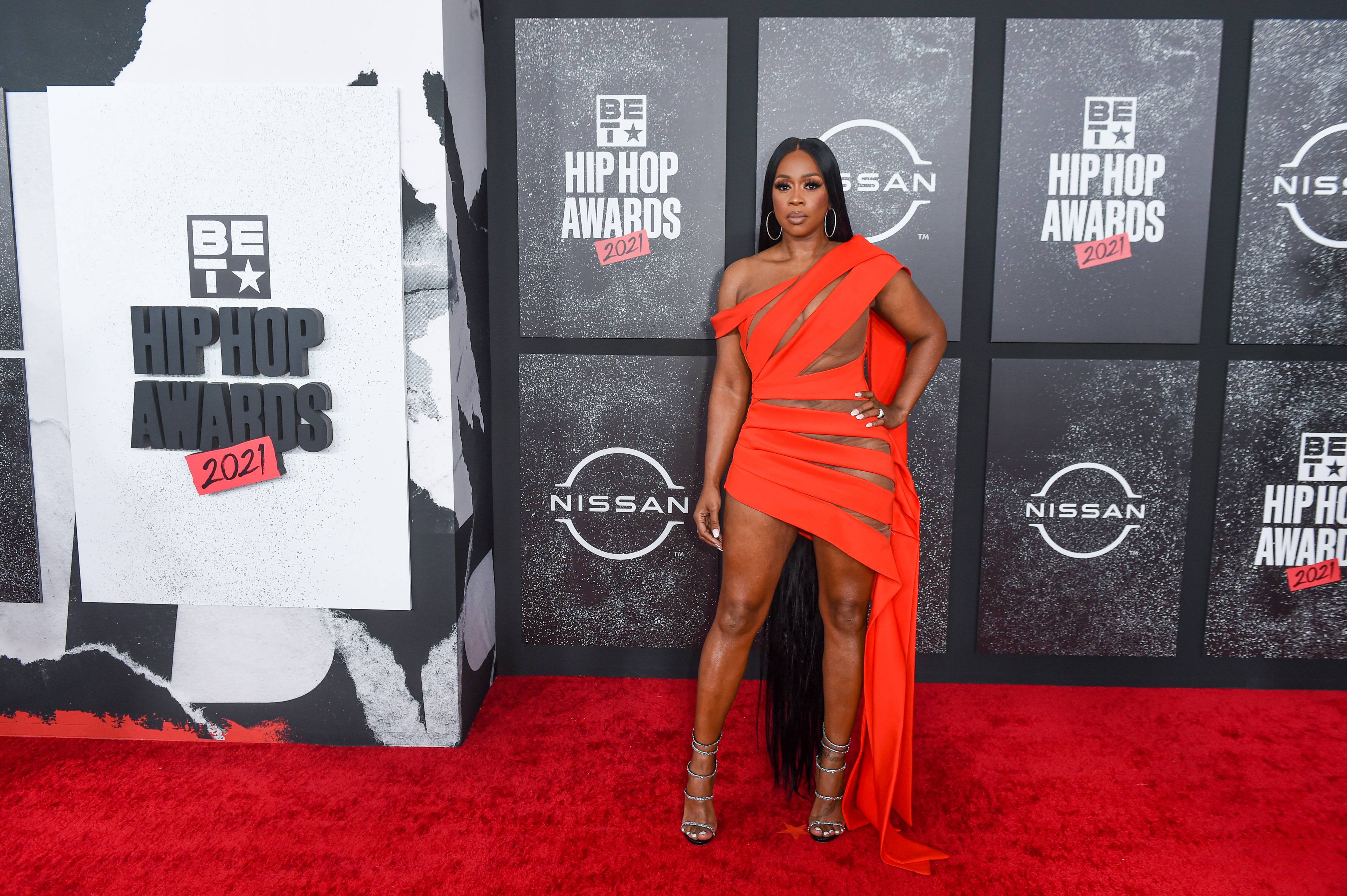 Top 6 Sexiest Moments On The BET Hip Hop Awards 2021 Red Carpet