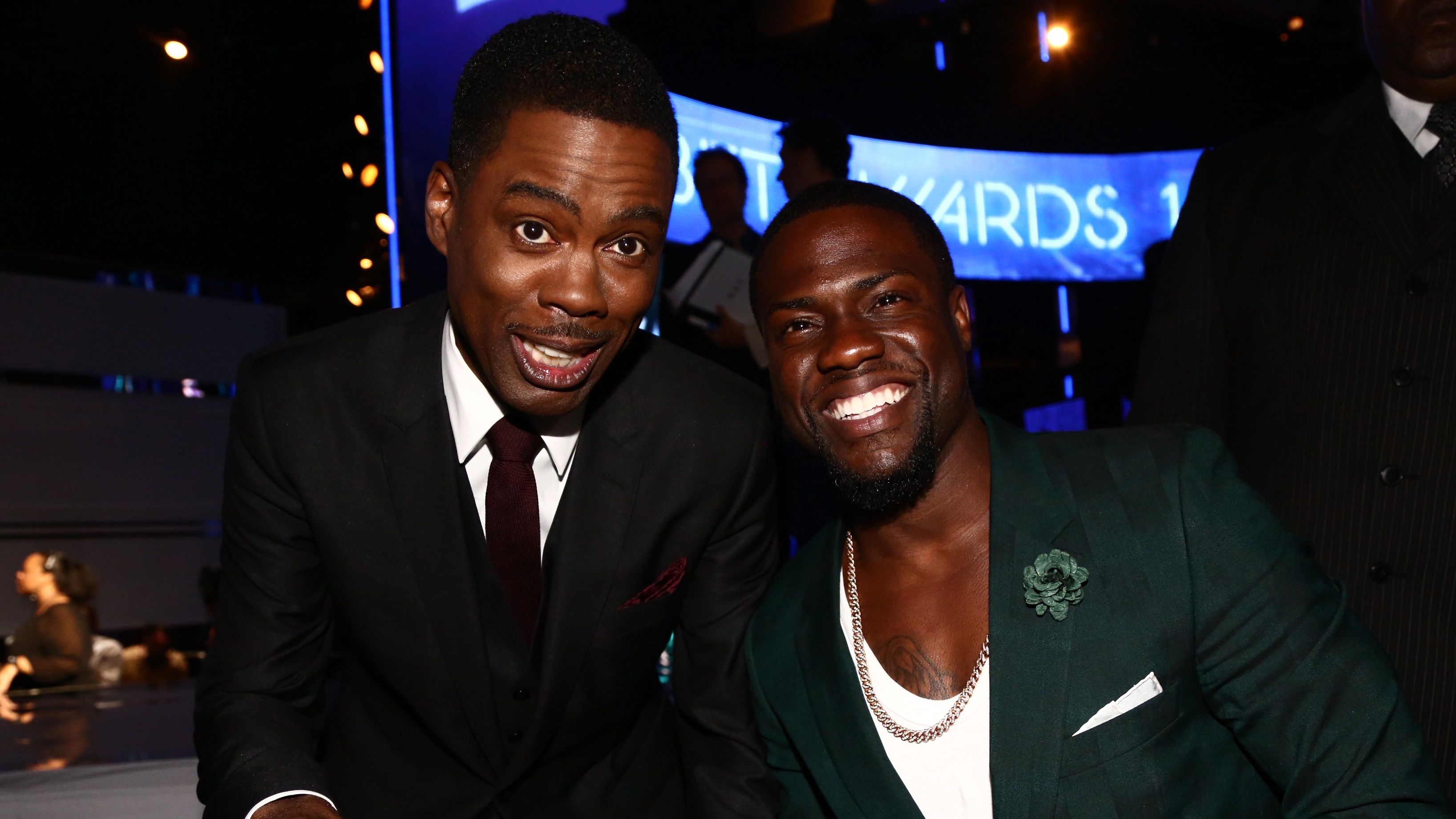 Netflix Unveils Trailer for Kevin Hart and Chris Rock's 'Headliners Only' Doc | News - Vimarsana News