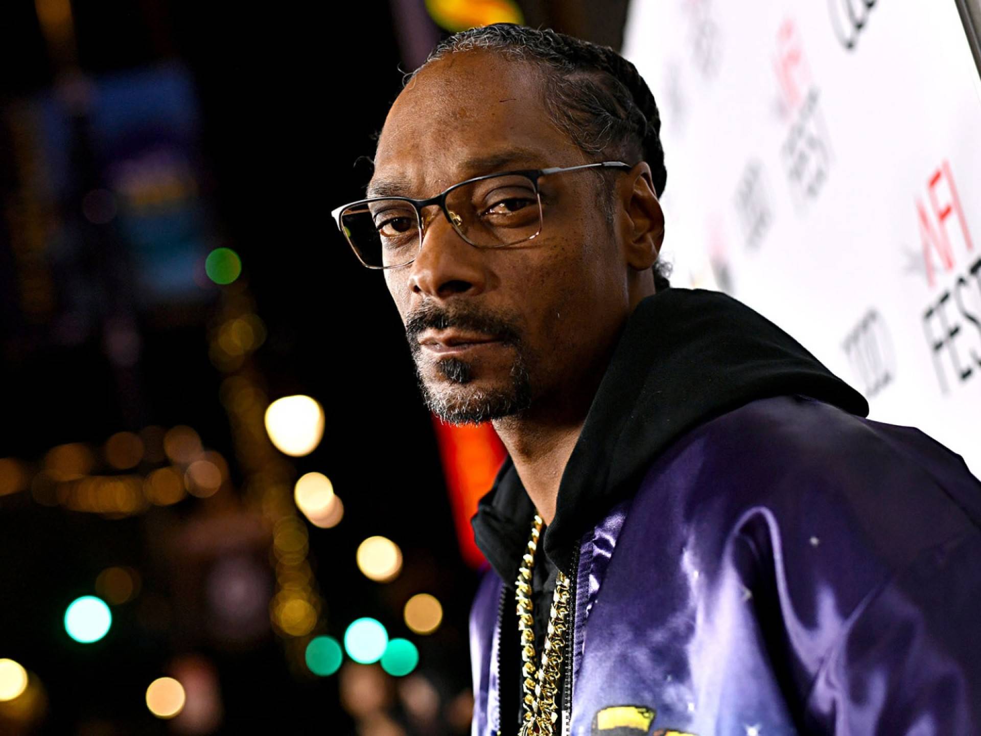 Where Does Snoop Doggs Mom Live
