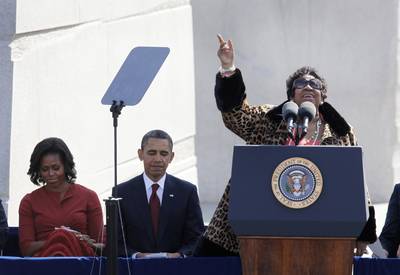 Sing It, Aretha! - Soul legend Aretha Franklin sang King favorite Take My Hand, Precious Lord.&nbsp; (Photo: AP Photo/Charles Dharapak)