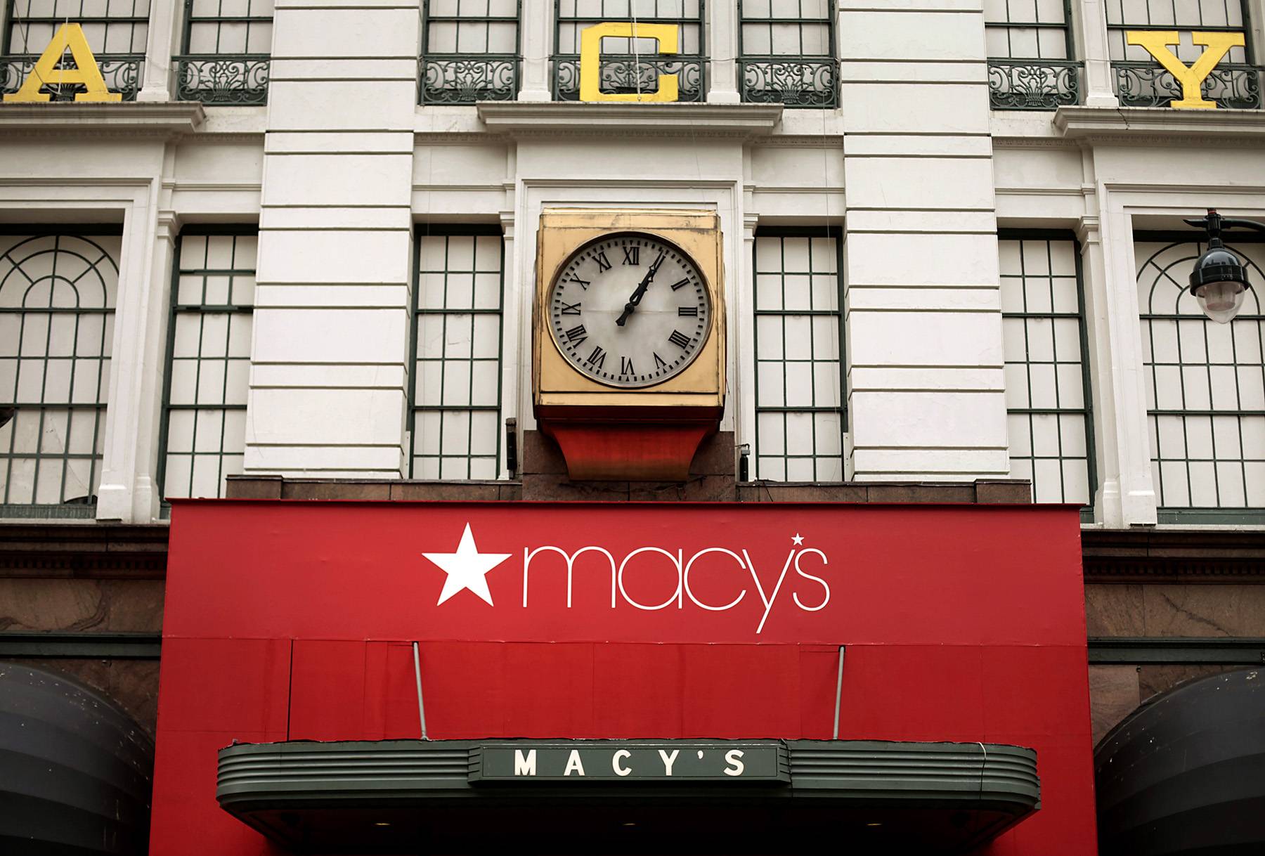 Macy's to Pay $650,000 Racial Profiling Complaints