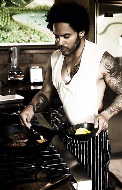 Lenny Kravitz - The soulful rocker introduces us to his muse, a homemade plate of coconut-mango French toast. Yum!  (Photo: Lenny Kravitz via Instagram)