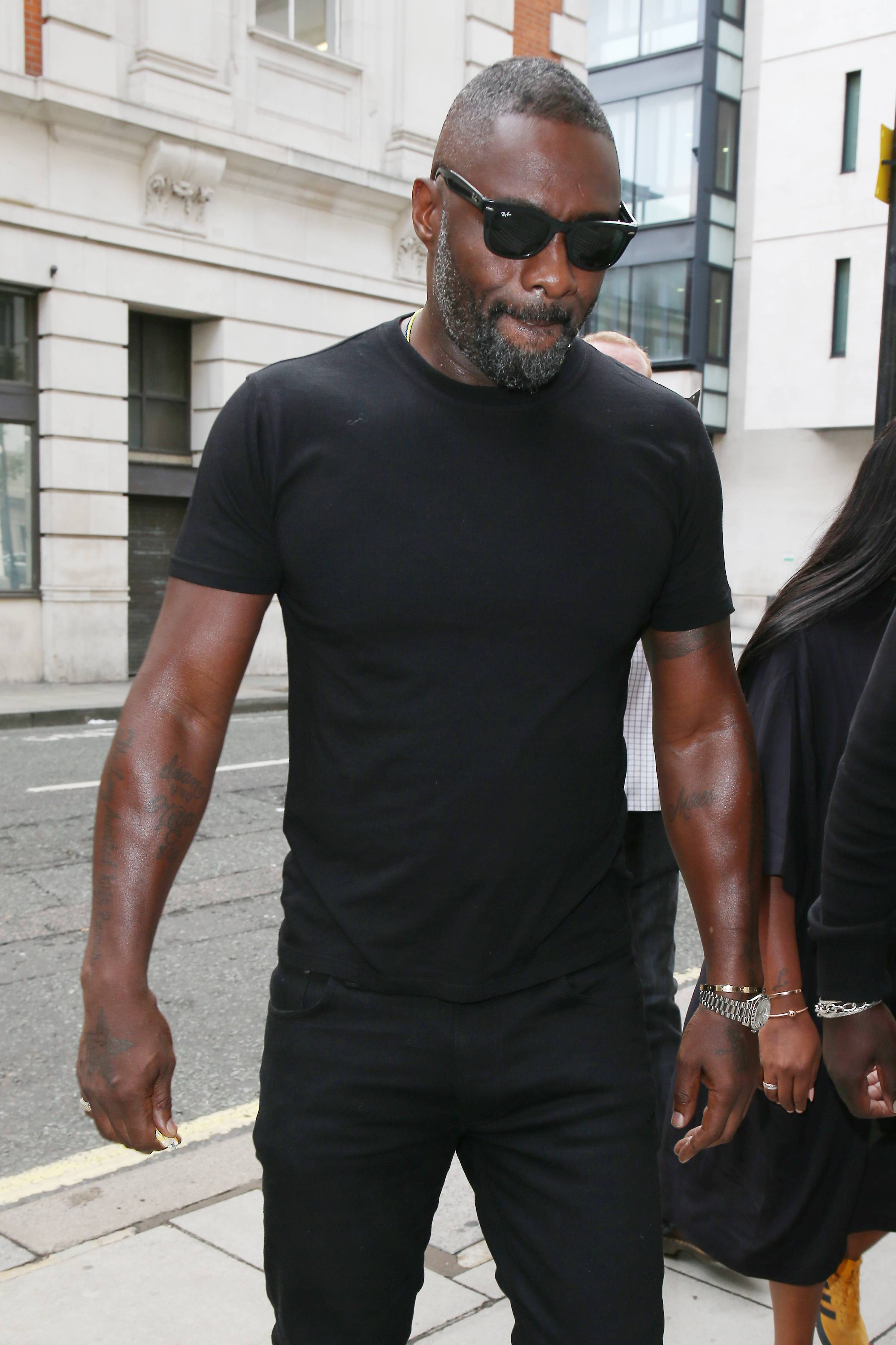 Uh-oh: Idris Elba’s Comment About Playing A Gay Character Has A Lot Of ...